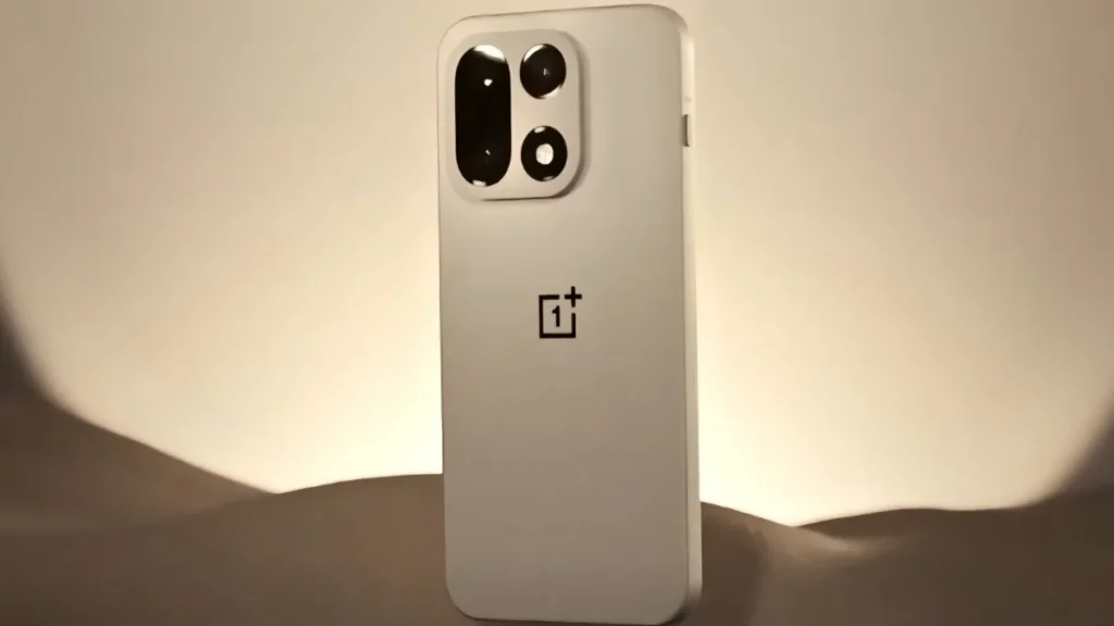 OnePlus 15 Set For Global Launch with Snapdragon 8 Elite Gen 5 Chipset