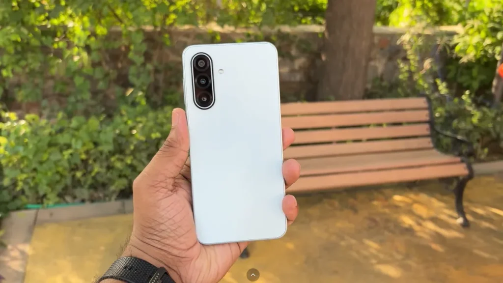 Samsung Galaxy M17: Best phone under ₹15000