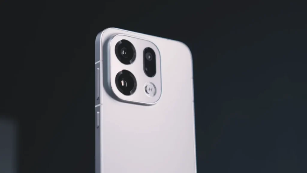 Oppo Find X9: Best Compact Phone With Hasselblad Magic